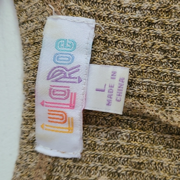 Lularoe Long Sweater - Picture 3 of 3